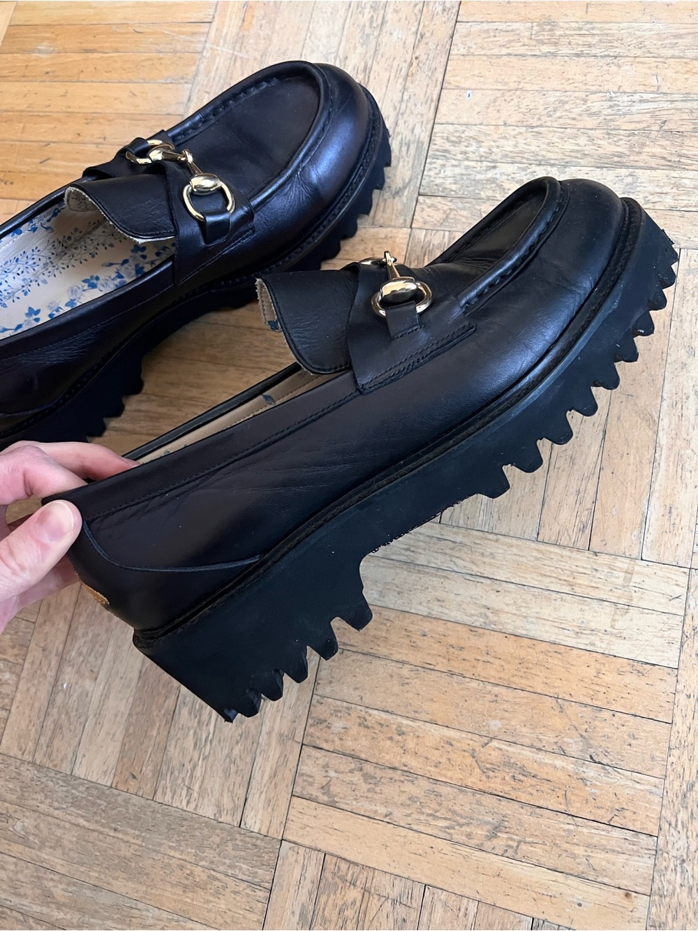Gucci Black Leather Loafers - Picture 4 of 7